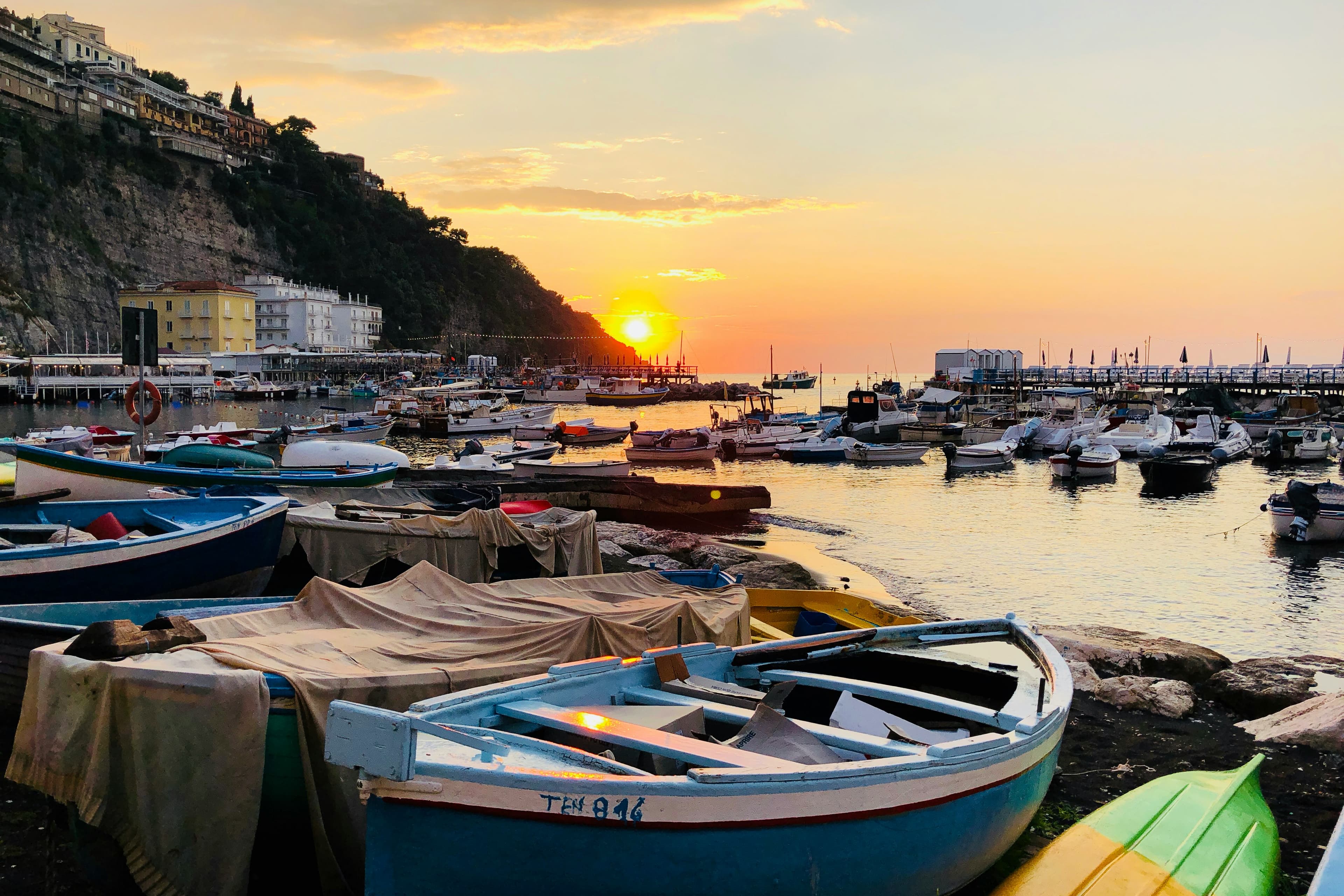 Best neighborhoods to stay in Sorrento, Italy