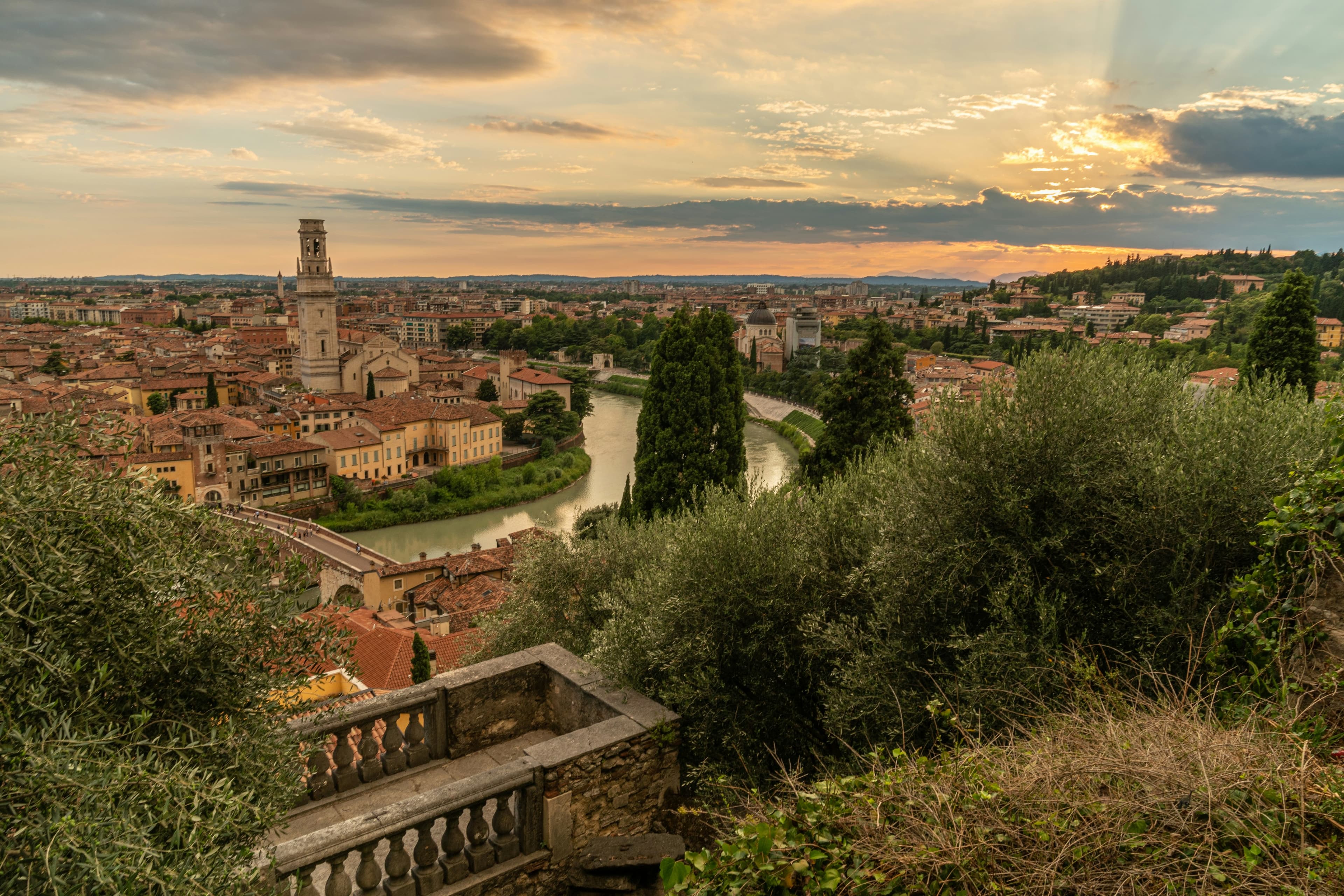 Best neighborhoods to stay in Verona, Italy
